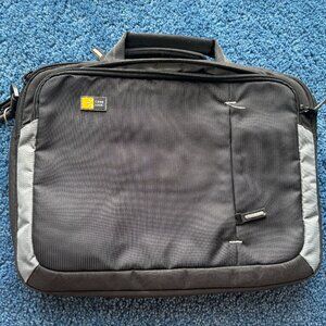 y2k/vintage: case logic laptop case